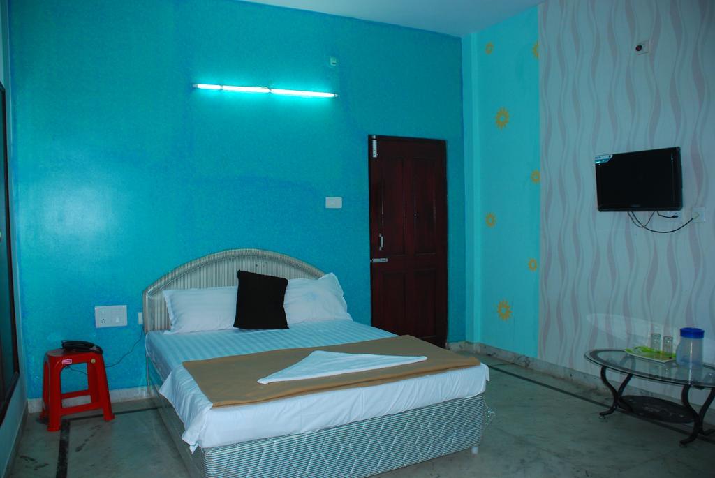 Jayalakshmi Residency Hotel Tirupati Habitación foto